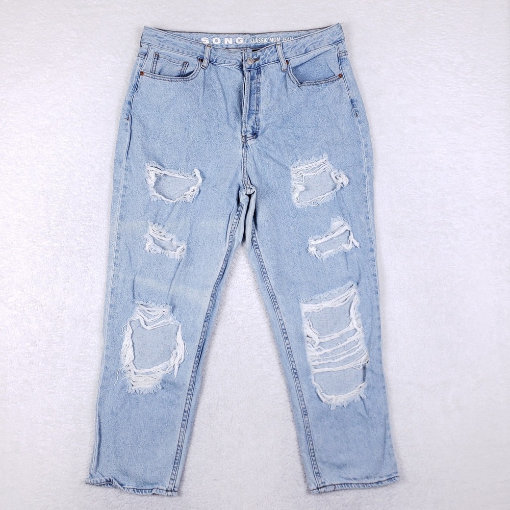 S.O.N.G. Classic Mom Distressed Jeans‎ 15 Light Wash